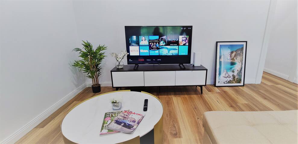 Enjoy the best of Sydney in our Surry Hills house gallery image 5