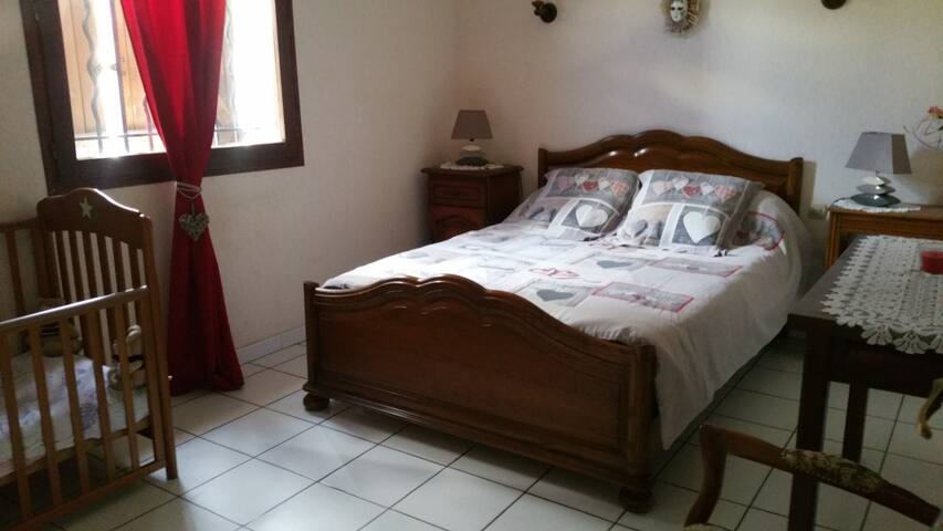 Mer Campagne Et Canal Du Midi Houses For Rent In Villeneuve Les Beziers Languedoc Roussillon France