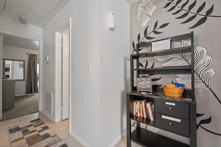 Cozy 2 Bed/1 Bath Home Near Iah - Aeropuerto de Houston George Bush (IAH)