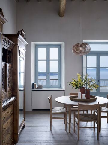 Traditional house with unforgettable view gallery image 3