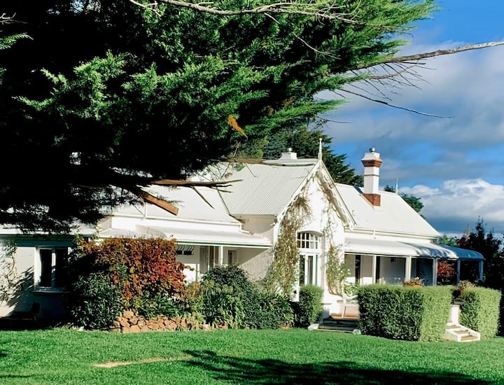 Top 10 Airbnb Vacation Rentals In Crookwell, Australia Updated 2024