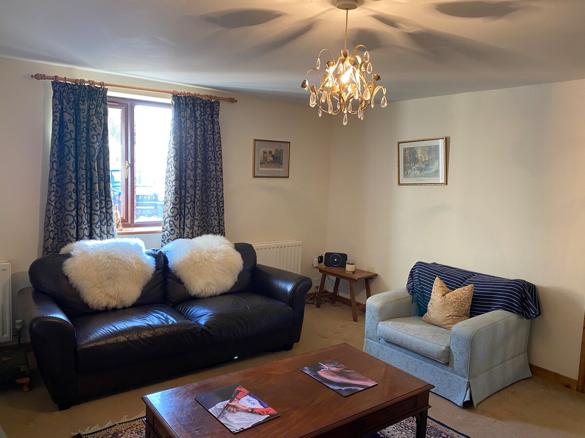 Popular Airbnb listing: The Barn, Fossebury Farm in Warwickshire