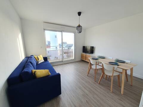 Successful Airbnb property: "At the foot of the lighthouse" - 4 pers. - Sea view in Quiberon