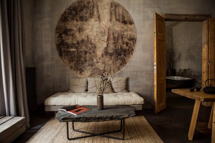 The Emerald – Iwa | Spacious 100m² Wabi-Sabi Flat gallery image 2