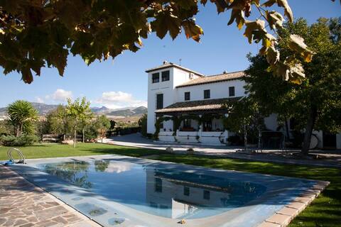 Cottage with a pool and a view of the Sierra Nevada
