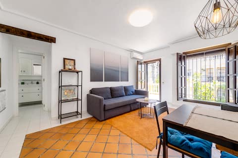 Popular Airbnb listing: Superb accommodation on La Mata beach in Torrevieja