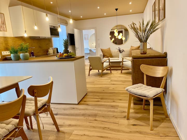 *Balkon Und Citylage* Komfort - Suite Zentral - Düsseldorf
