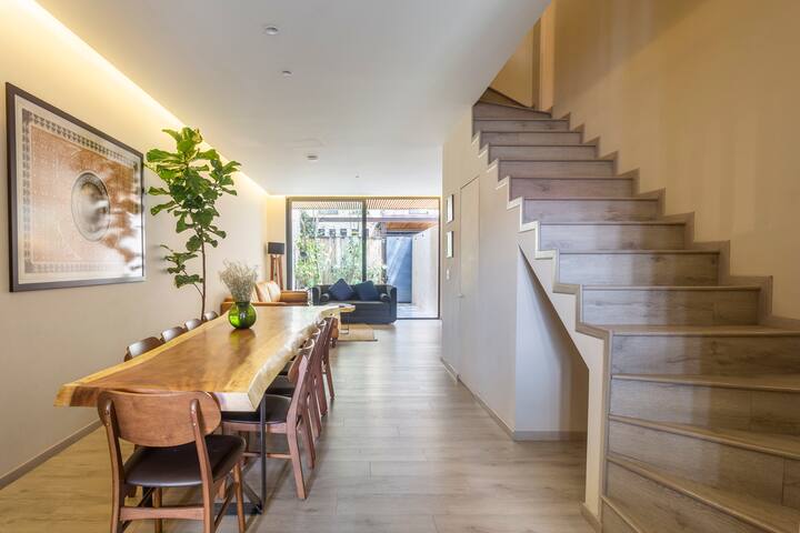 Kasava’s Vibey Townhome gallery image 4