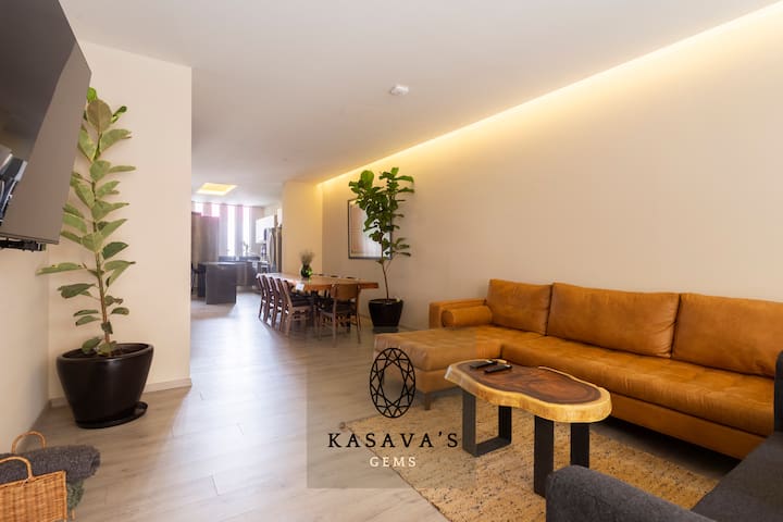 Kasava’s Vibey Townhome
