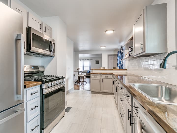 Midtown Charmer! Close to all OKC has to offer. Houses for Rent in