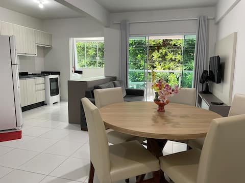 Belíssimo apto at 50m da Praia Lagoinha/Bombinhas