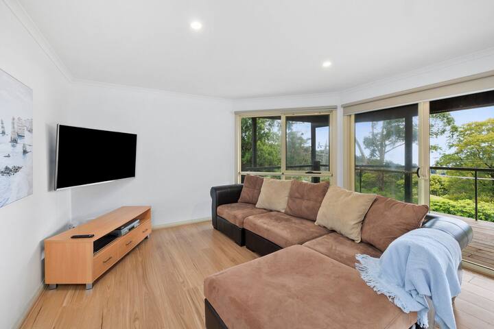 Richardson Retreat – Lorne Holiday Stays gallery image 5