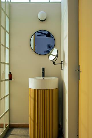 new apt w/patio | Walking Condesa Parks gallery image 5