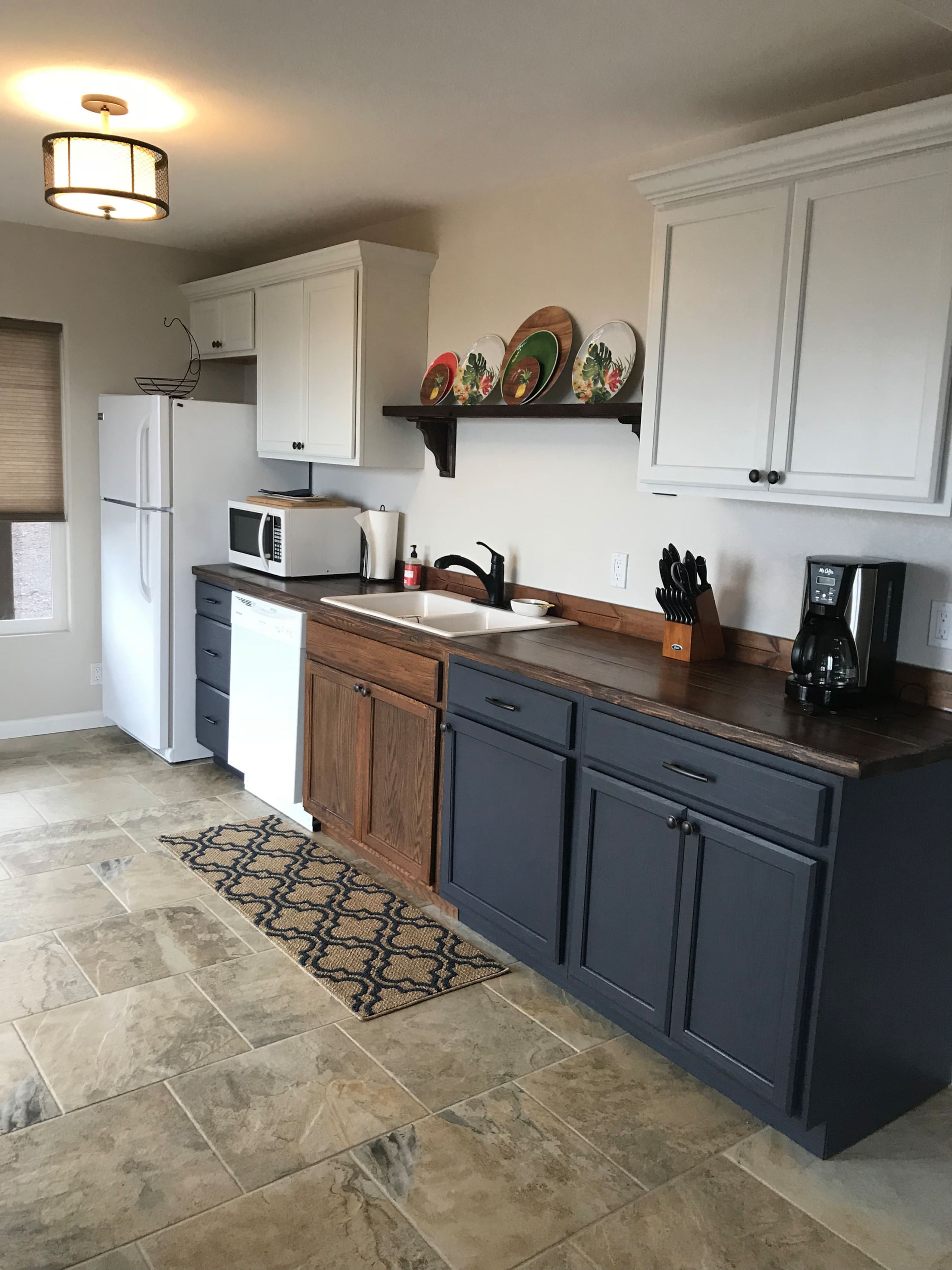 Affordable Suite With Oceanfront Pool! - Photo 4