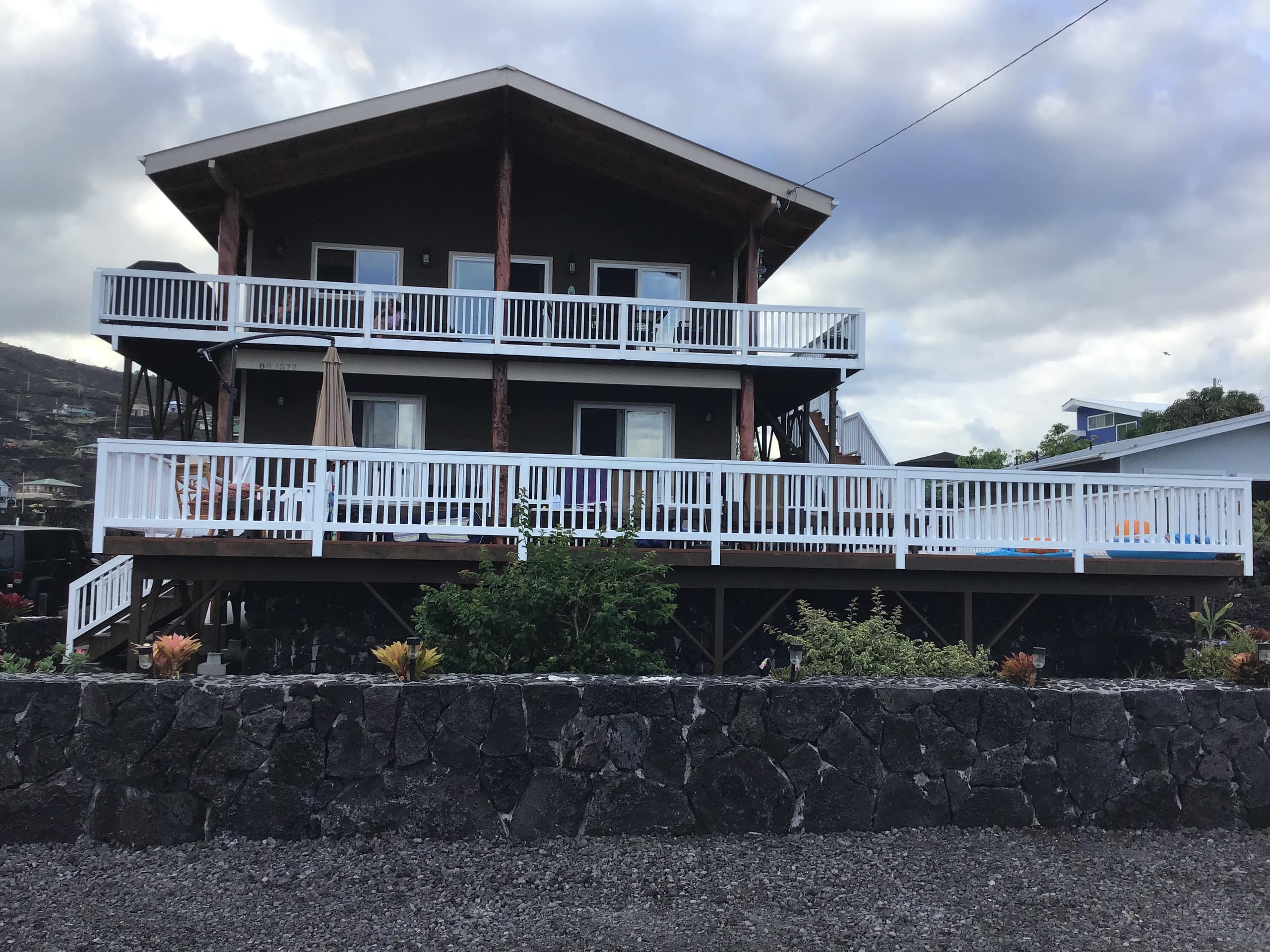 Affordable Suite With Oceanfront Pool! - Photo 15