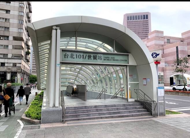 （季租/年租）五房最多住11人/捷運101旁3分鐘/桃花源整層樓梯公寓/夜市/百貨公司 gallery image 3