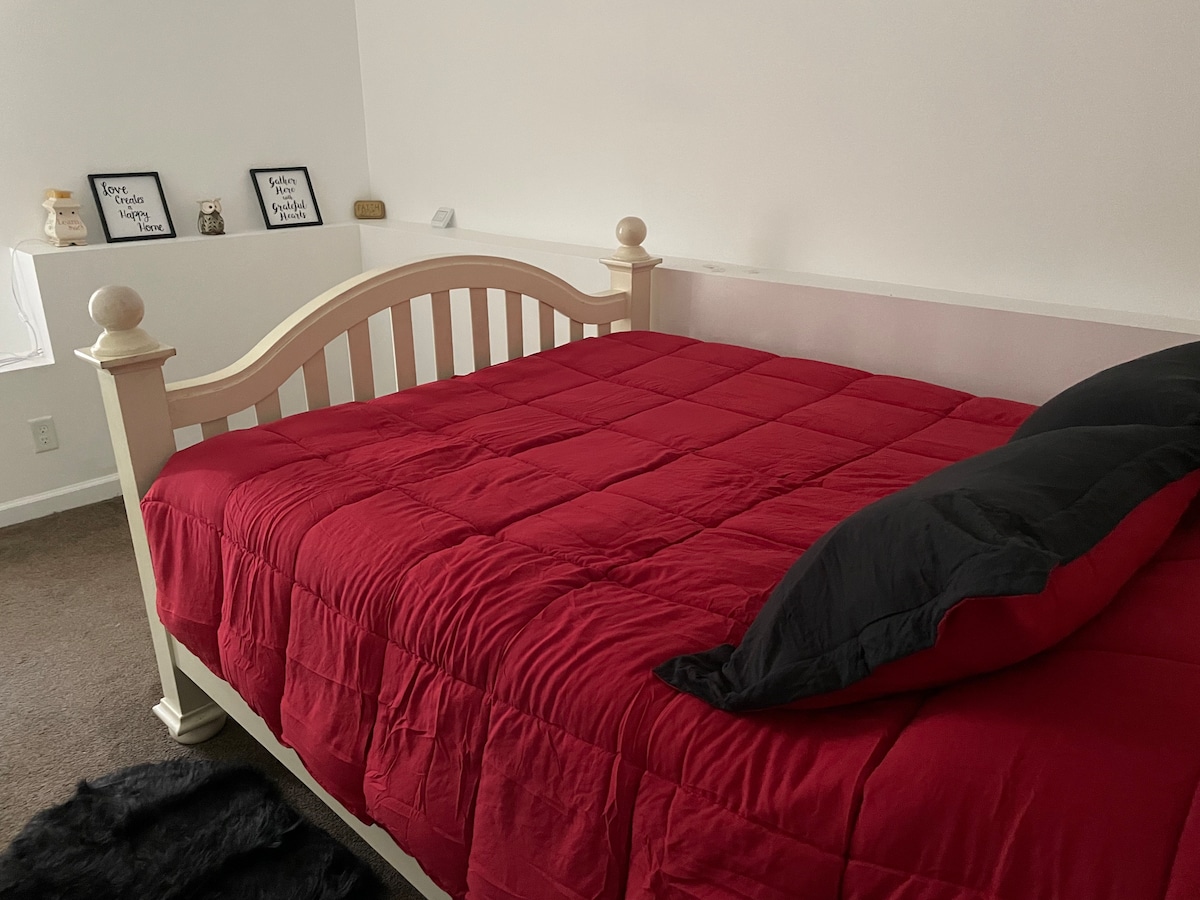 غرفة النوم 2