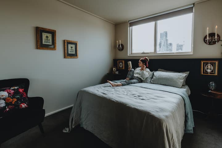 A heavenly haven of rest and romance.

REVIEW
"A most exquisite treat tucked in the centre of Melbourne. Close to everything you need, with immaculately curated decor and design". KATHRYN