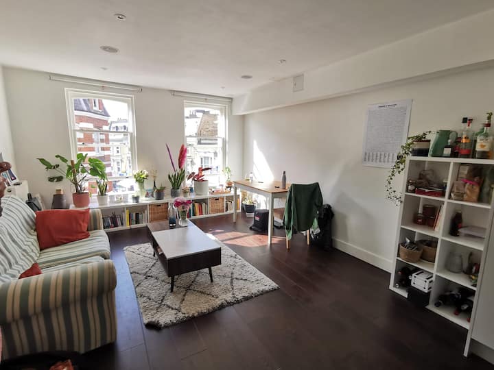 Two bedrooms flat Fulham Condominiums for Rent in Greater London