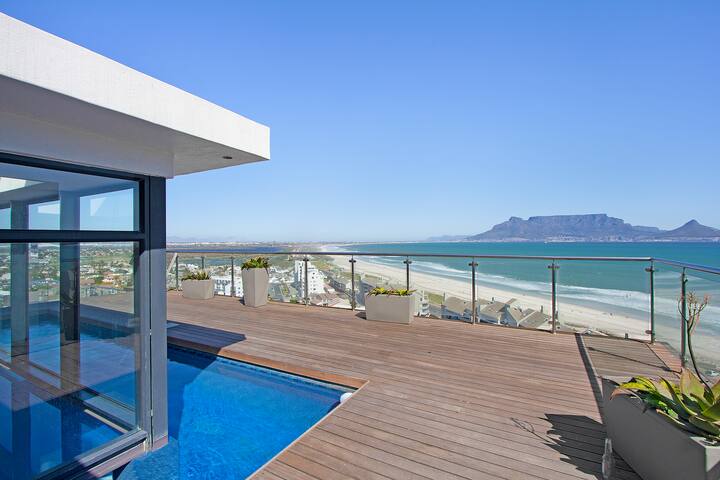 20 % off 3 bed luxury /ocean view / backup power gallery image 2