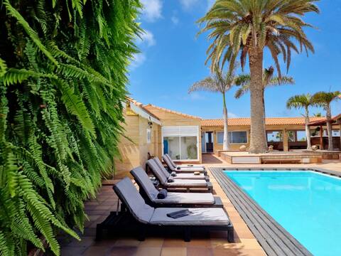 Villa Mateo. Stylist rural holiday home