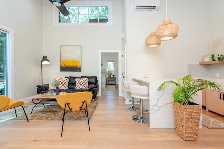 Modern Guest House With Rooftop Views - Plaza Midwood - Charlotte