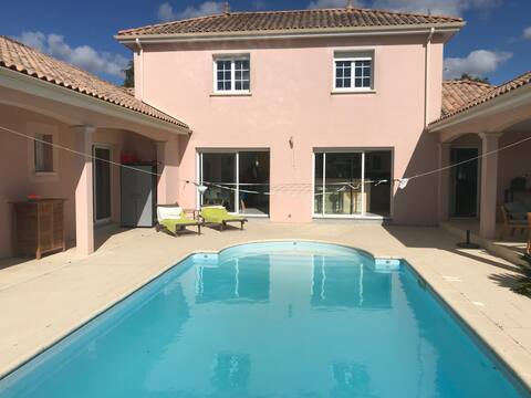 Beautiful villa with swimming pool