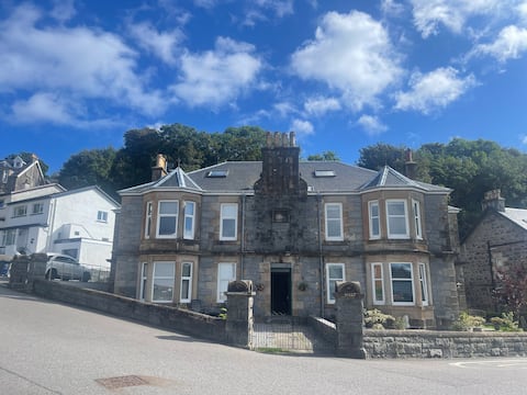 No.3 The Villa -
In the the heart of Oban