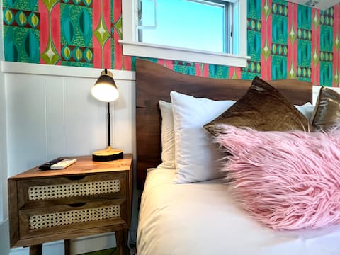 Successful Airbnb property: Fun Retro Space Steps From Windmill in Solvang
