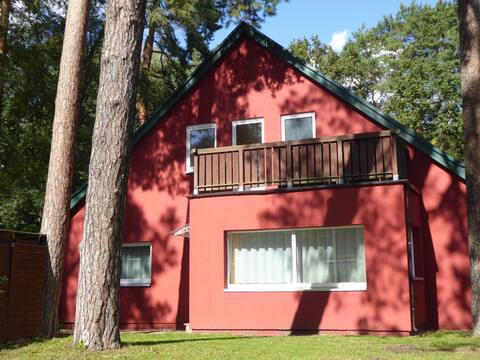 3-R apartment with garden near city limit