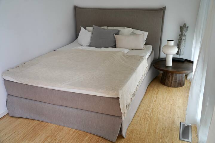 120sqm boho penthouse roof terrace Prenzlauer Berg gallery image 4