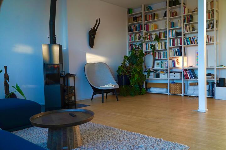 120sqm boho penthouse roof terrace Prenzlauer Berg gallery image 3