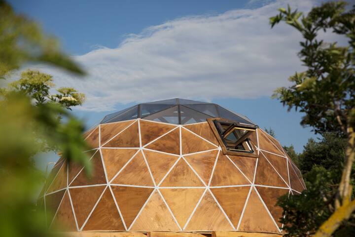 El Xalet de Prades managed Airbnb listing 3