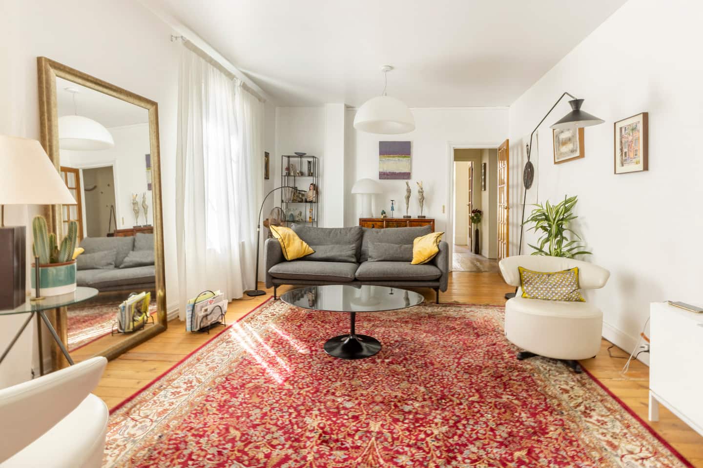 Luxury Apartment with Amazing View - Image 4