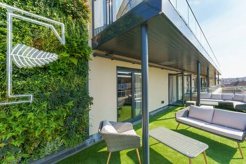 Darlington - 2 Bed Luxury Apartment by Mint Stays