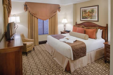Top Airbnb: Bonnet Creek Resort Two Bedroom Deluxe at Disney! in Bay Lake