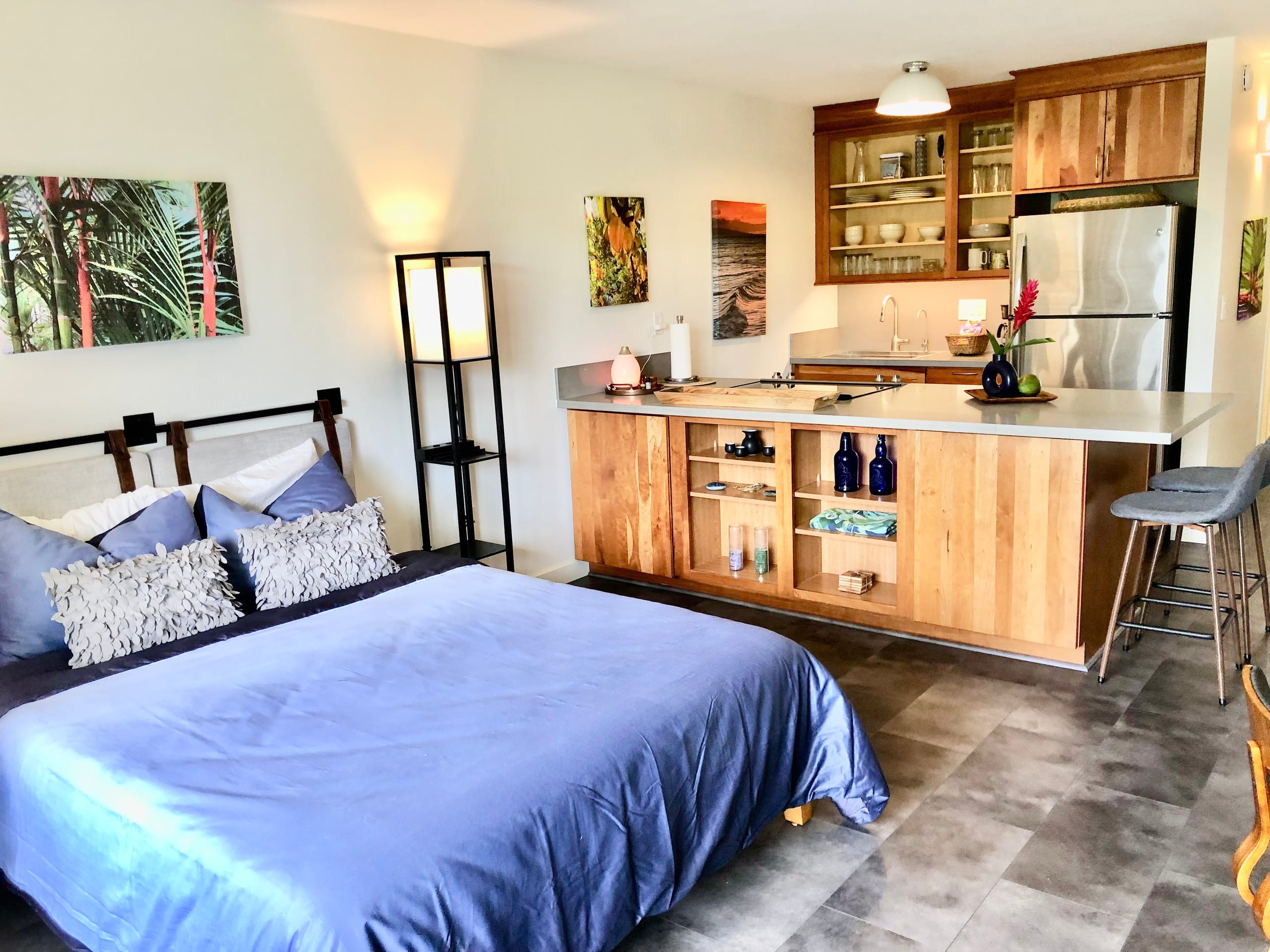 Condo in Lahaina · ★4.98 · Studio · 1 bed · 1 private bath - Image 29