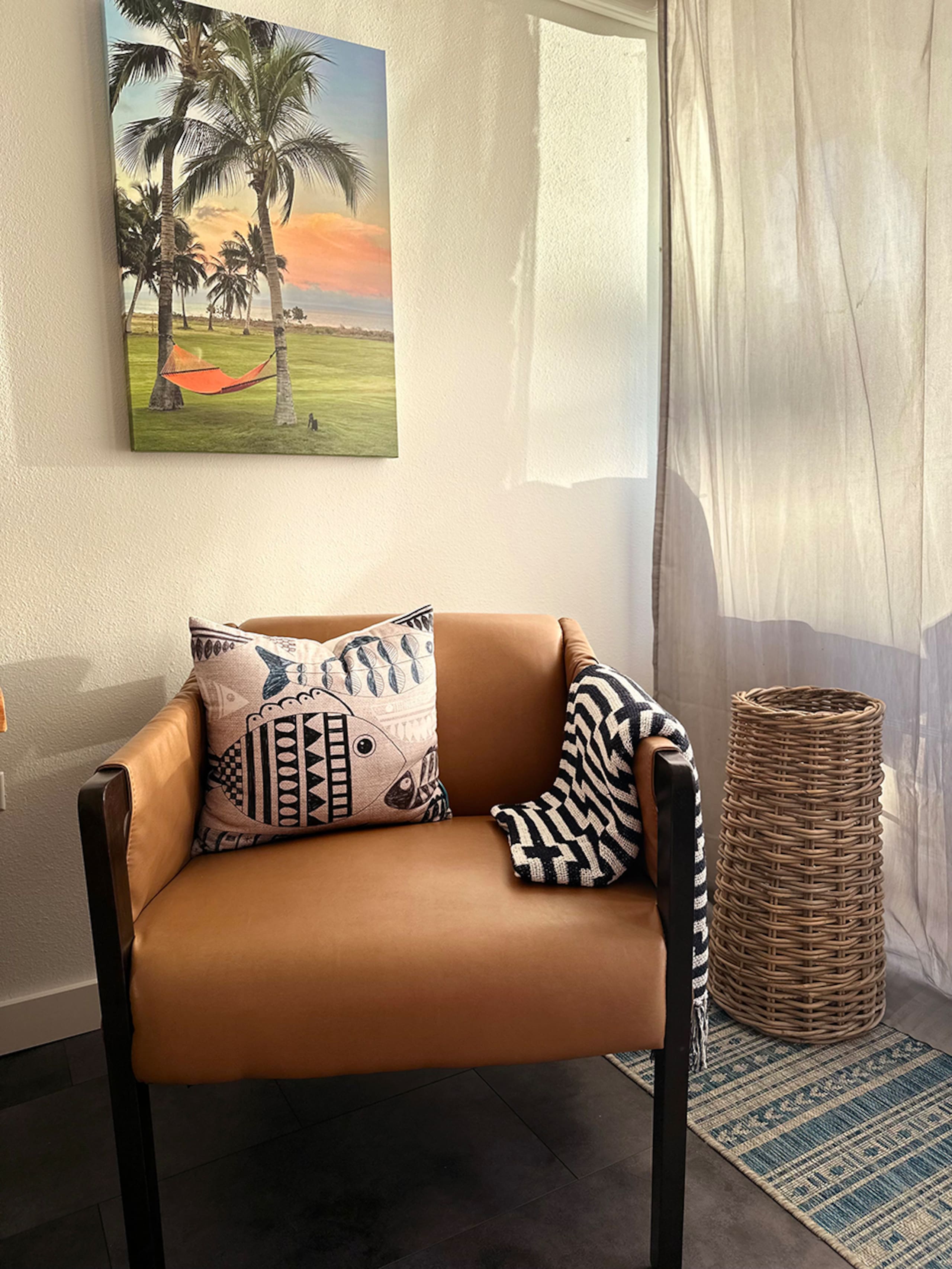Condo in Lahaina · ★4.98 · Studio · 1 bed · 1 private bath - Image 4