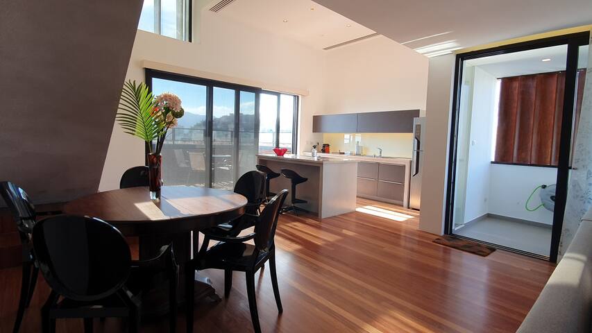 #703 Cobertura de luxo com piscina gallery image 2