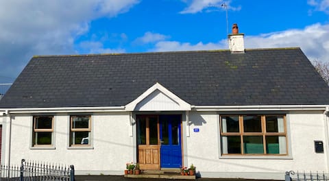 Milo's Cosy Cottage Pet Friendly Giant's Causeway