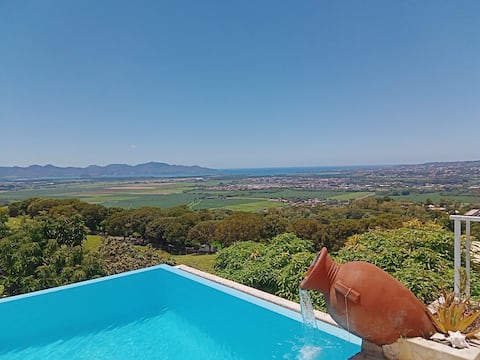 villa vue exceptionnelle avec piscine