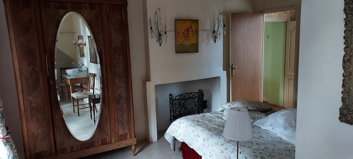 Habitación 2 con ducha italiana integrada