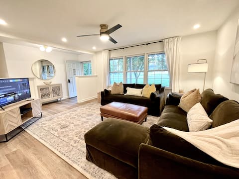 Top Airbnb: Spotless. Quiet. Close to Duke. Wifi. No Carpet. in Durham