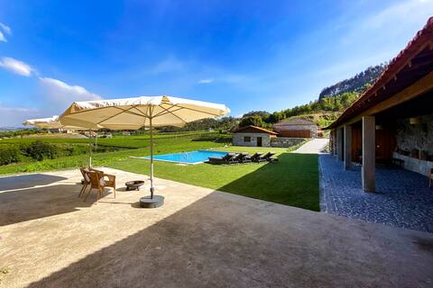 The Farmhouse II - A stunning farmhouse