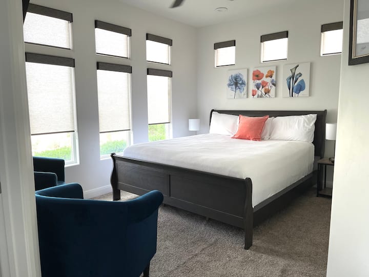 Modern casita by Sand Hollow & Zion, selfcheckin Guest suites for