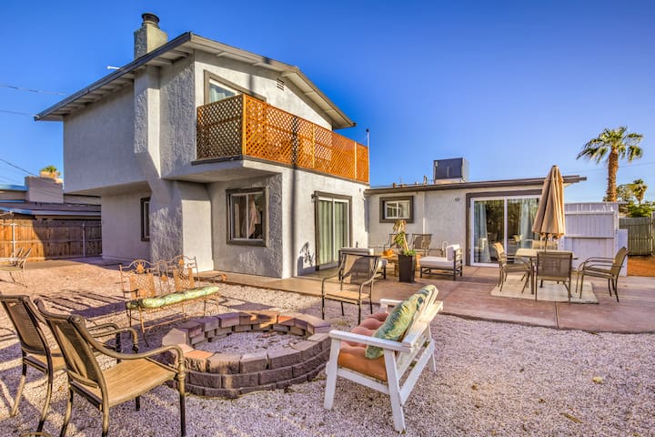 COZY House 4BD 3BA 2150sf Near Strip & Chinatown