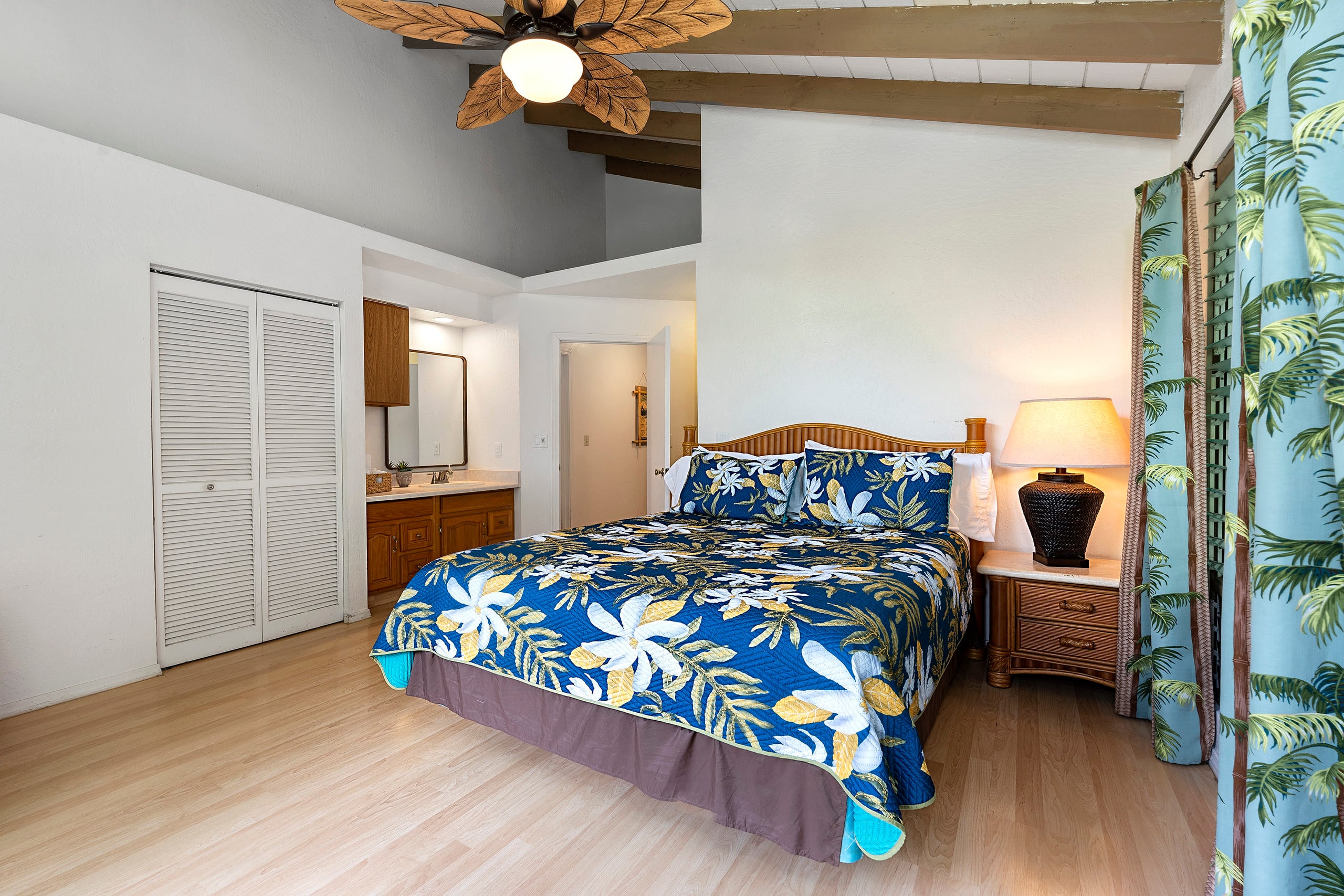 Home in Kailua-Kona · ★4.82 · 4 bedrooms · 5 beds · 4 private baths - Image 15