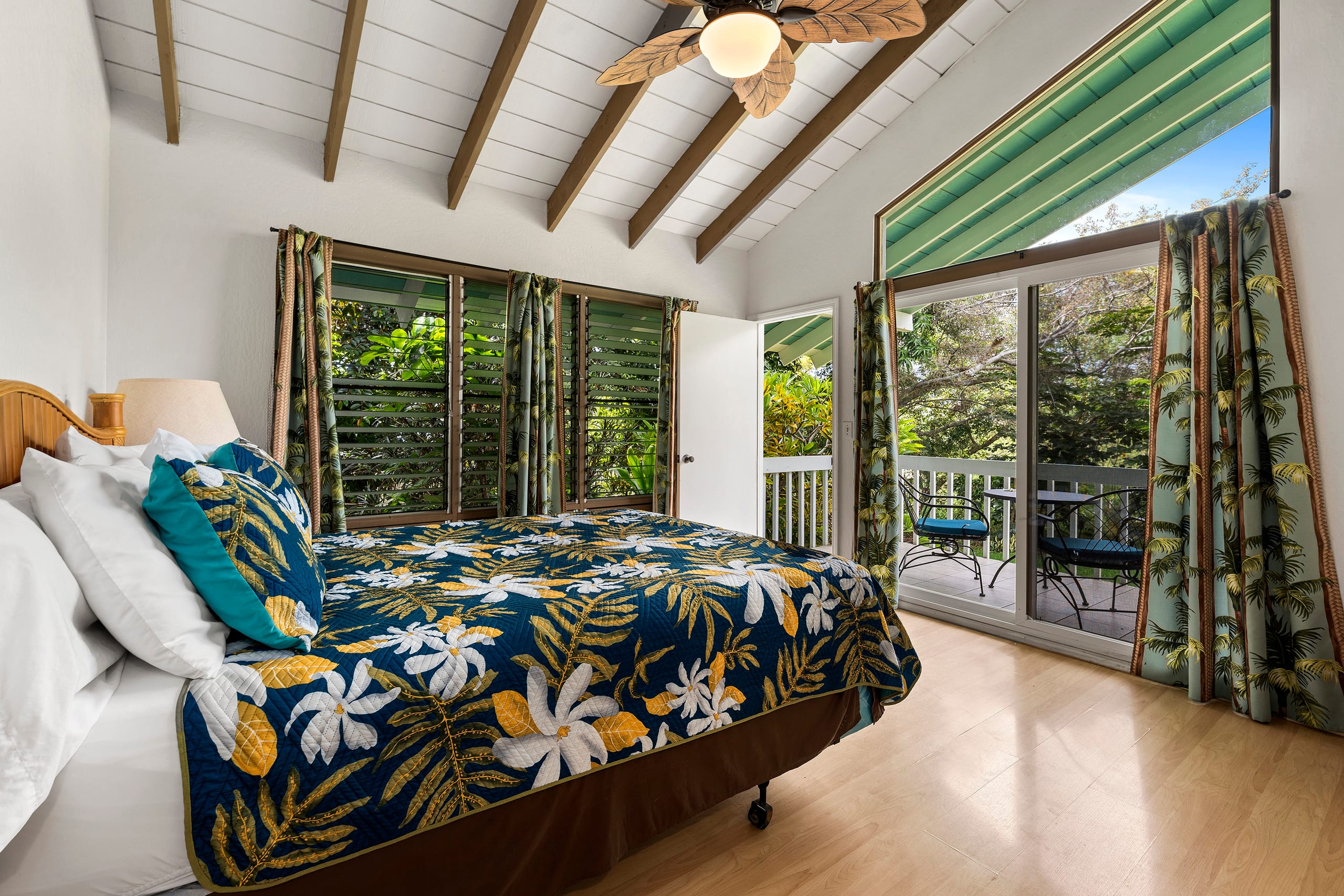 Home in Kailua-Kona · ★4.82 · 4 bedrooms · 5 beds · 4 private baths - Image 14