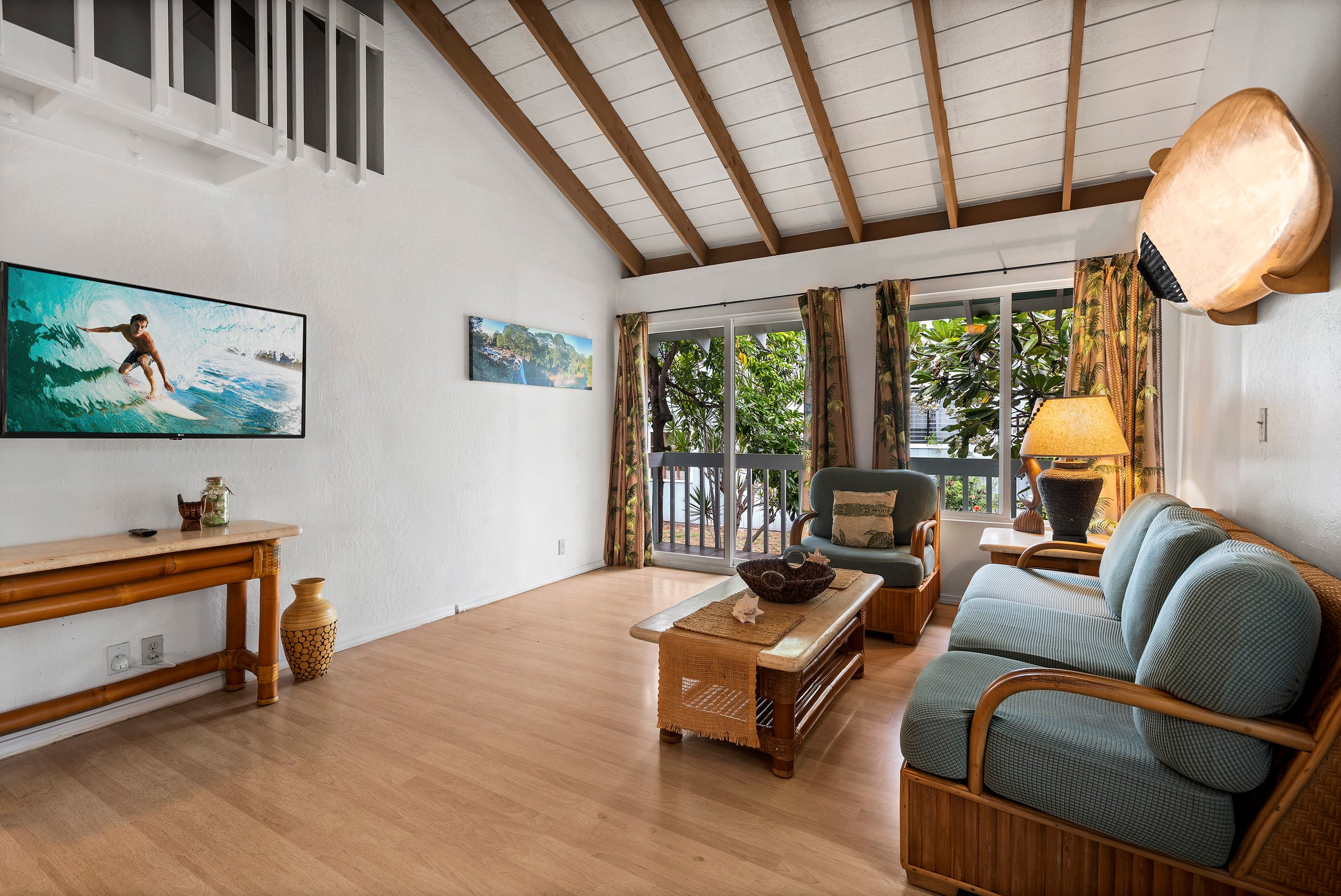 Home in Kailua-Kona · ★4.82 · 4 bedrooms · 5 beds · 4 private baths - Image 3