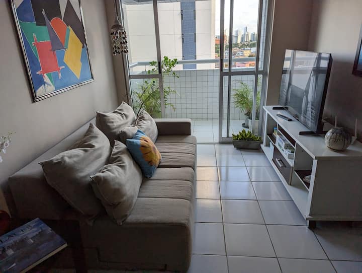 Perto De Tudo: Entre Boa Viagem E O Centro - Recife